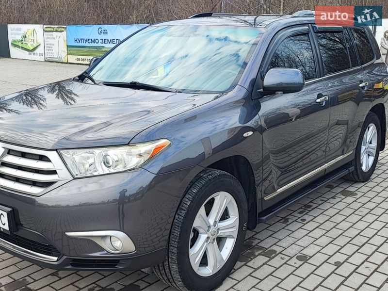 Toyota Highlander 2011