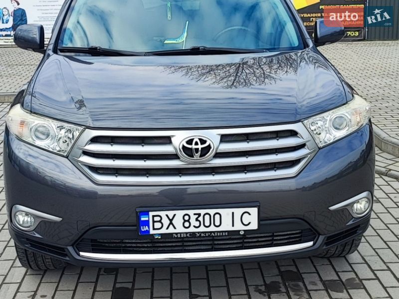 Позашляховик / Кросовер Toyota Highlander 2011 в Кам'янець-Подільському