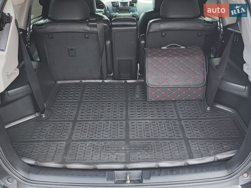 Позашляховик / Кросовер Toyota Highlander 2011 в Кам'янець-Подільському