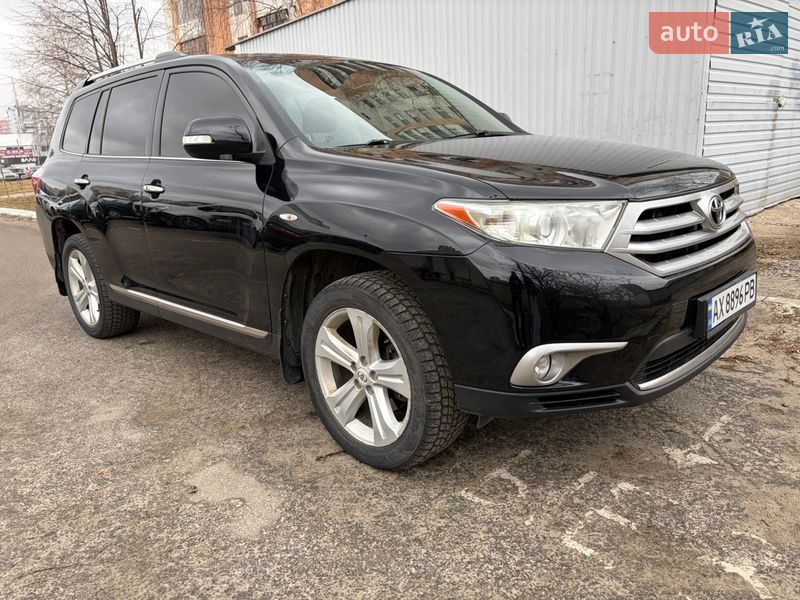 Внедорожник / Кроссовер Toyota Highlander 2012 в Харькове