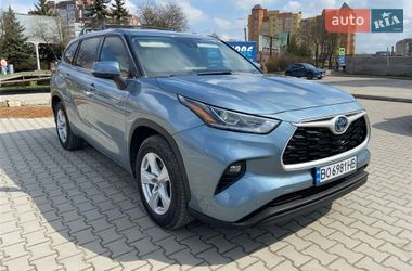 Внедорожник / Кроссовер Toyota Highlander 2020 в Тернополе