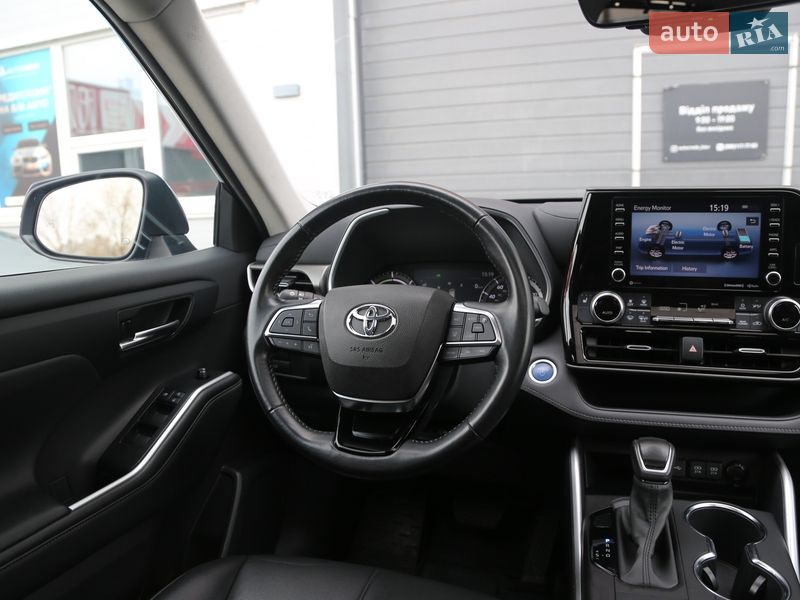 Позашляховик / Кросовер Toyota Highlander 2021 в Києві фото 14 Позашляховик / Кросовер Toyota Highlander 2021 в Києві