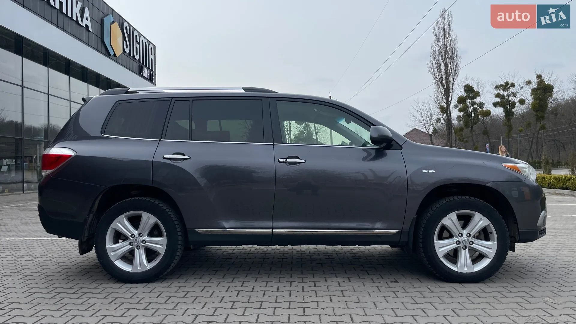 2013 Toyota Highlander - фото 1