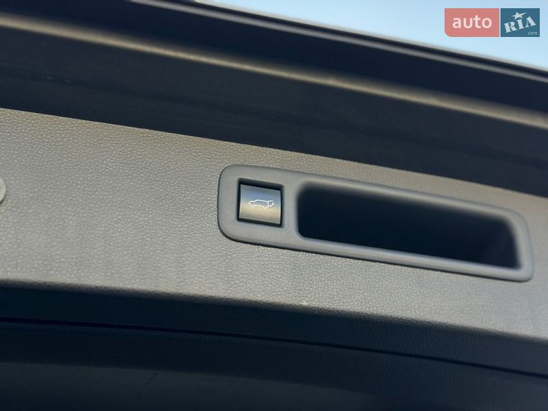 Позашляховик / Кросовер Toyota Highlander 2021 в Луцьку фото 71 Позашляховик / Кросовер Toyota Highlander 2021 в Луцьку