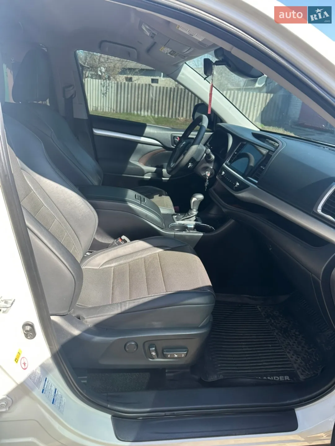 2019 Toyota Highlander - мініатюра 15