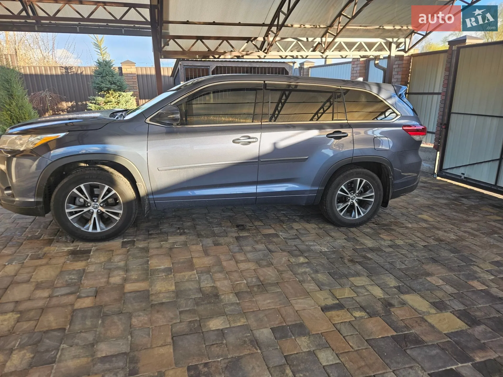 2017 Toyota Highlander - мініатюра 5