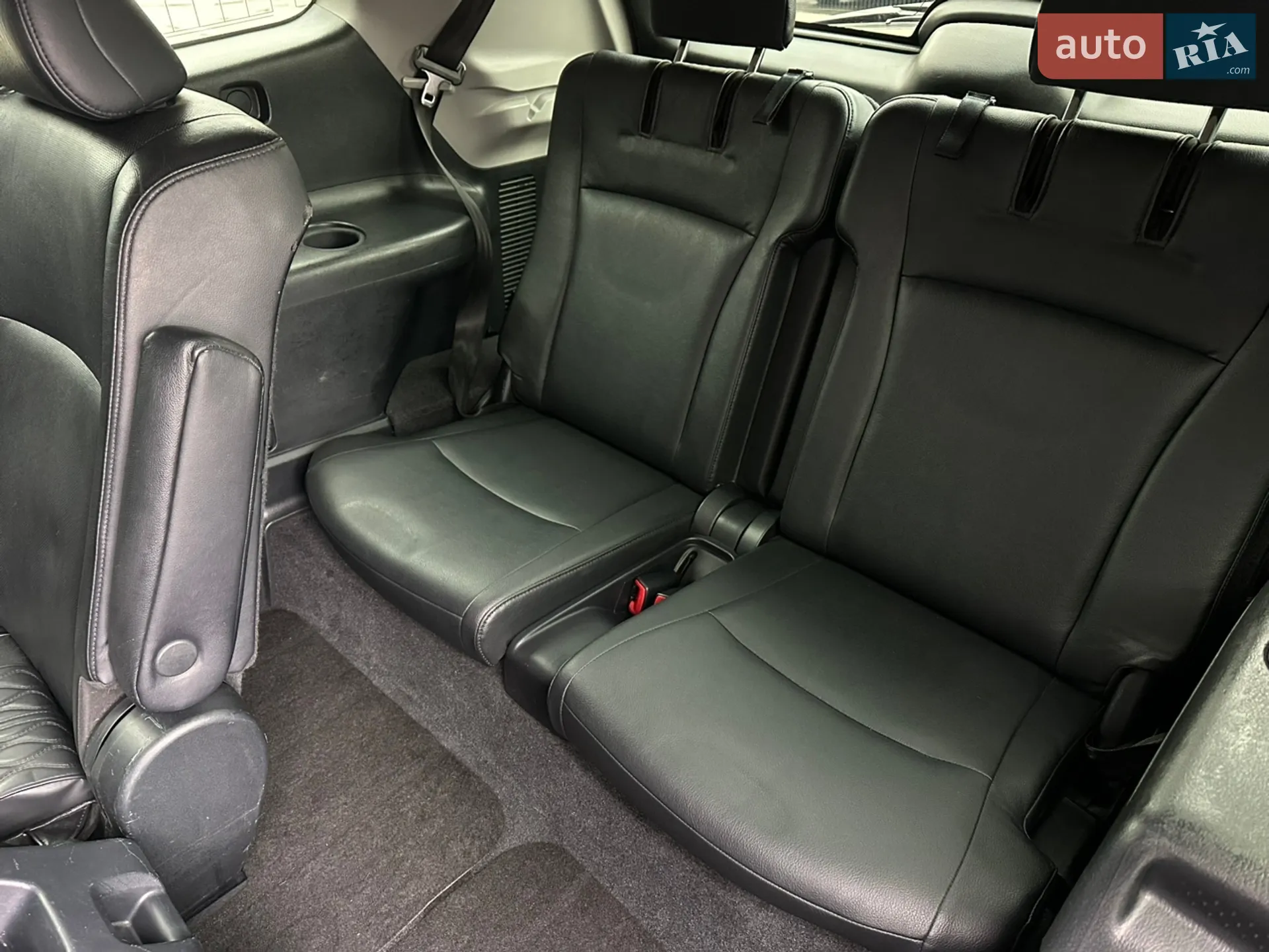 2011 Toyota Highlander - мініатюра 31