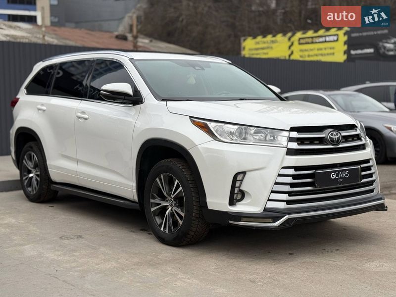 Toyota Highlander 2017