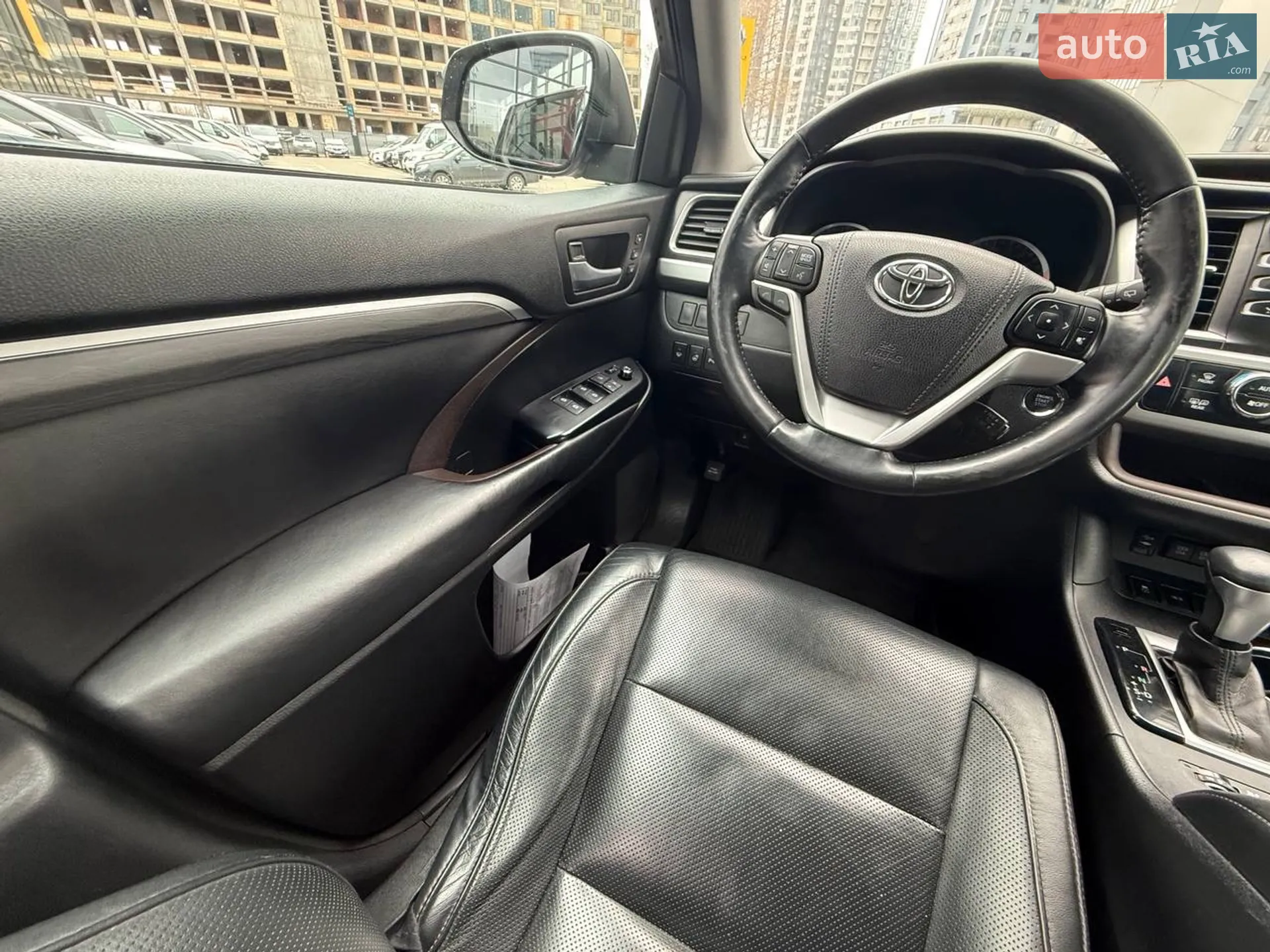 2017 Toyota Highlander - мініатюра 20