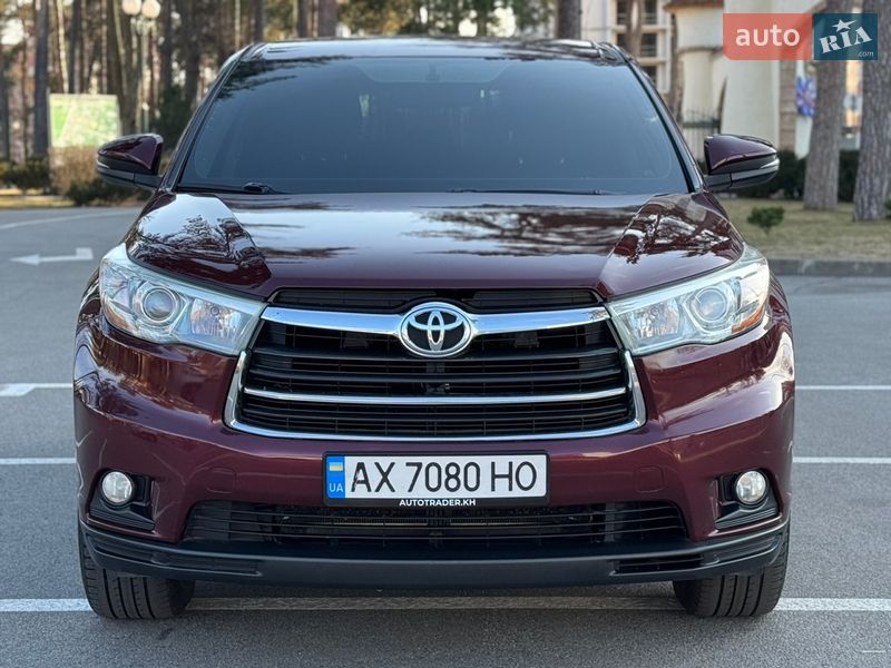 Позашляховик / Кросовер Toyota Highlander 2015 в Києві