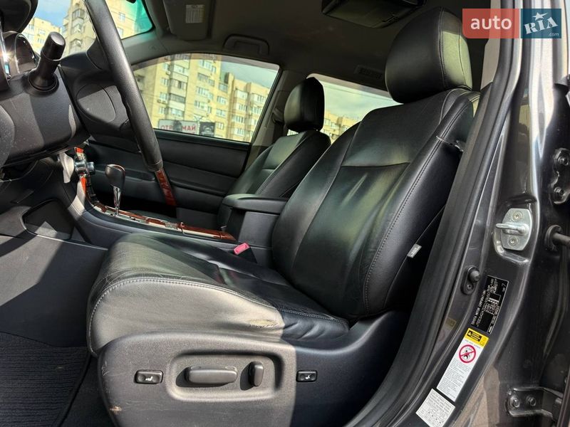 Внедорожник / Кроссовер Toyota Highlander 2012 в Киеве