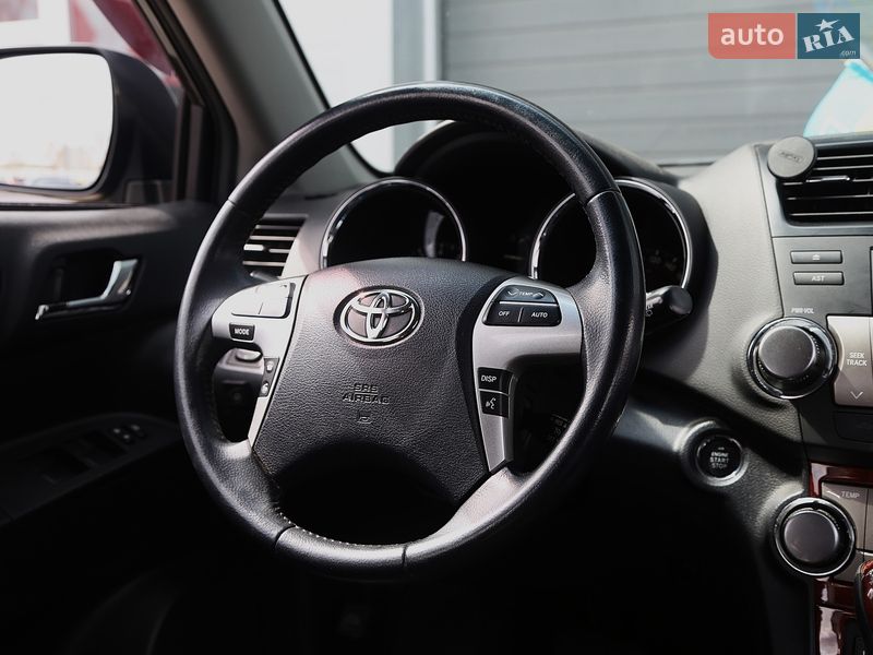 Позашляховик / Кросовер Toyota Highlander 2012 в Києві фото 16 Позашляховик / Кросовер Toyota Highlander 2012 в Києві