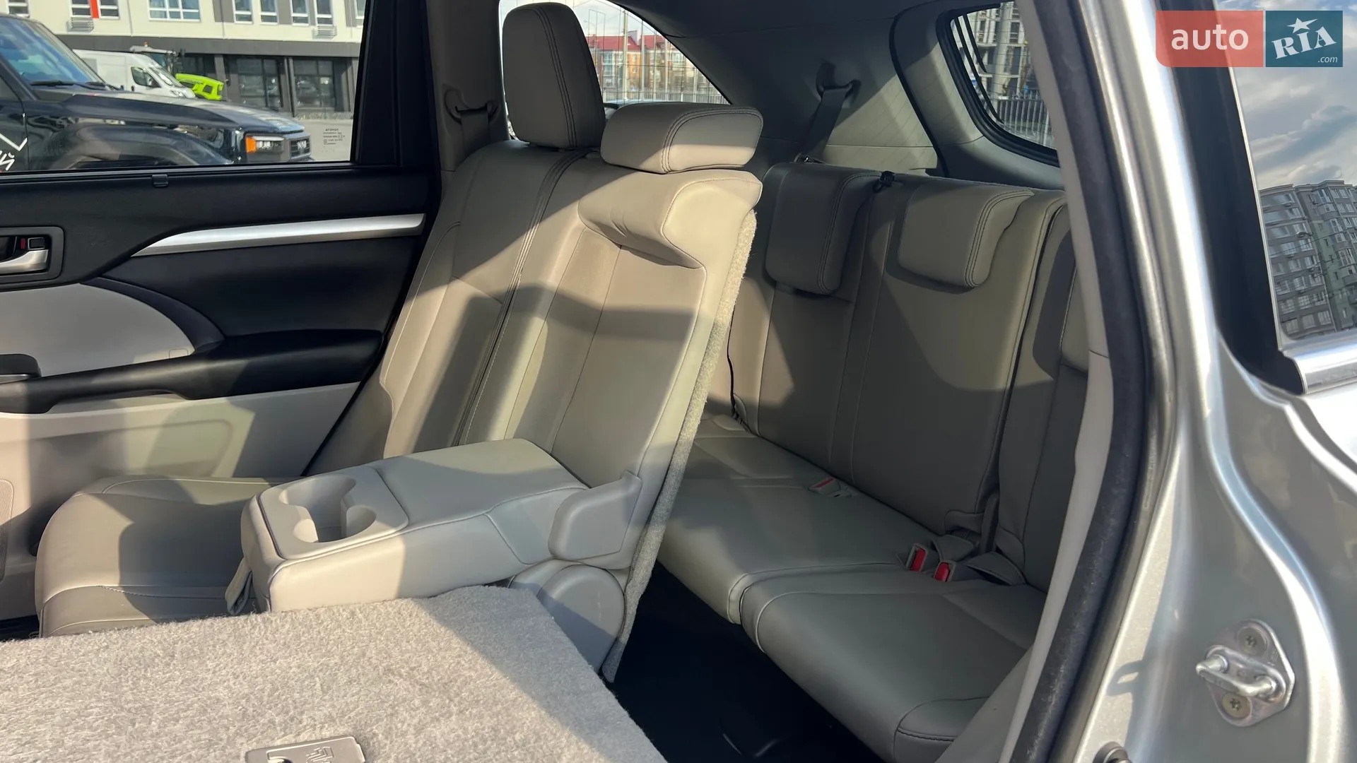 2018 Toyota Highlander - мініатюра 21