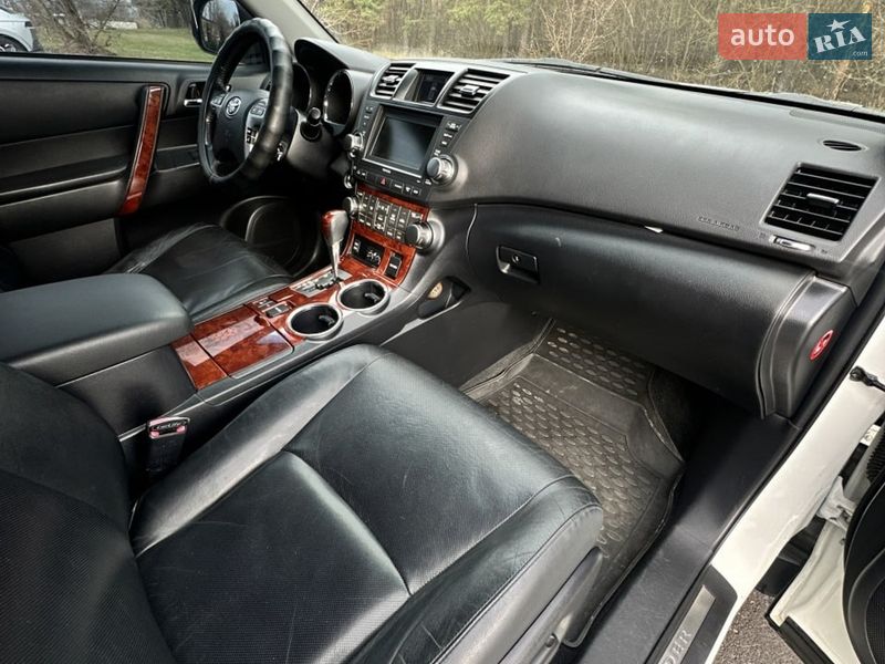 Позашляховик / Кросовер Toyota Highlander 2012 в Білогородці фото 27 Позашляховик / Кросовер Toyota Highlander 2012 в Білогородці