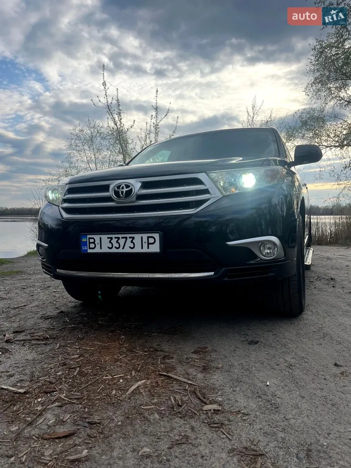 2011 Toyota Highlander - мініатюра 2