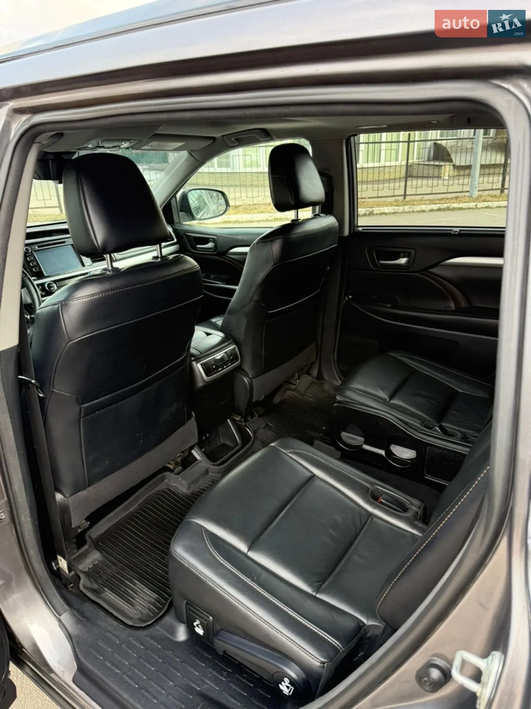 2018 Toyota Highlander - мініатюра 17