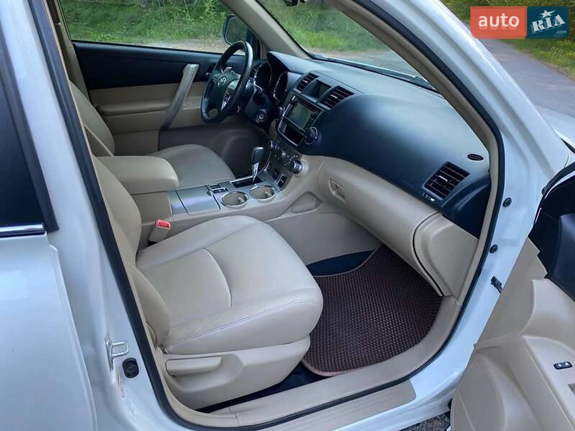 2013 Toyota Highlander - мініатюра 28