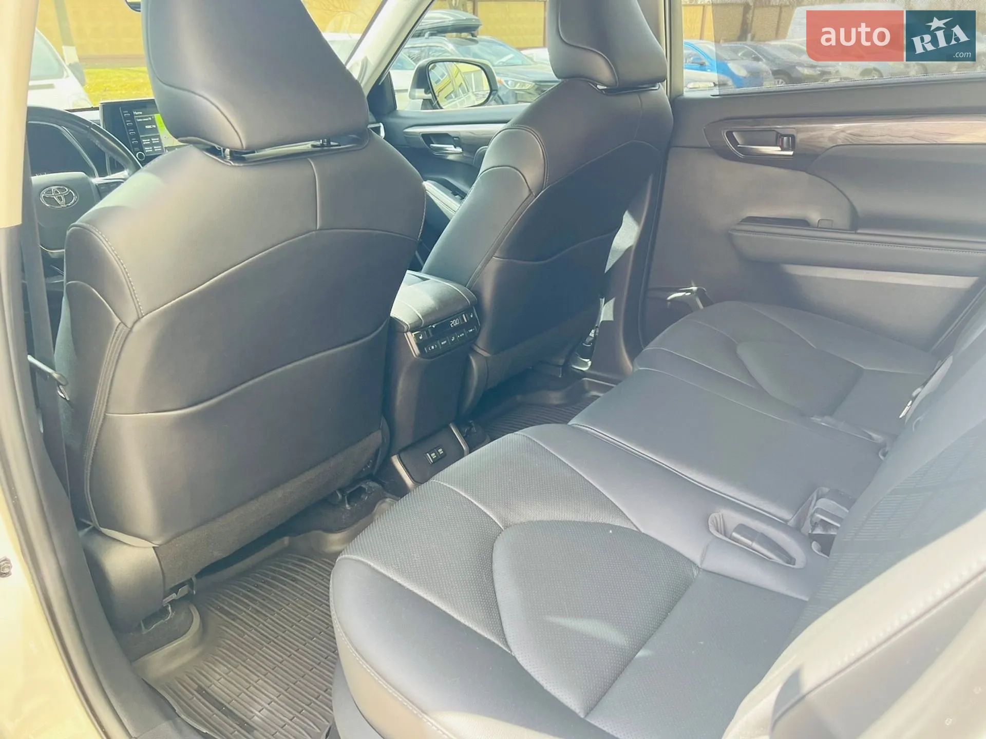 2020 Toyota Highlander - мініатюра 11