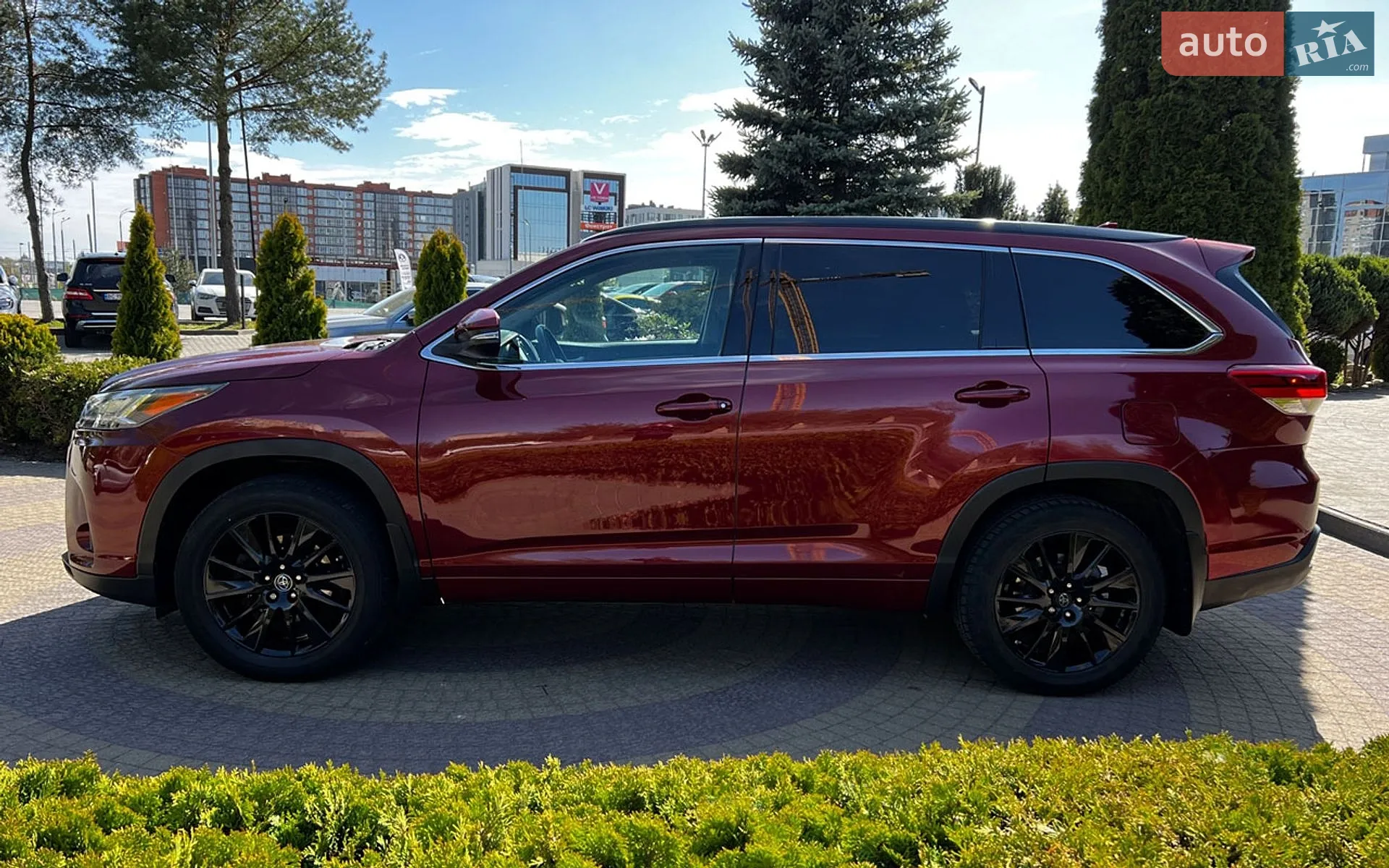2017 Toyota Highlander - мініатюра 4