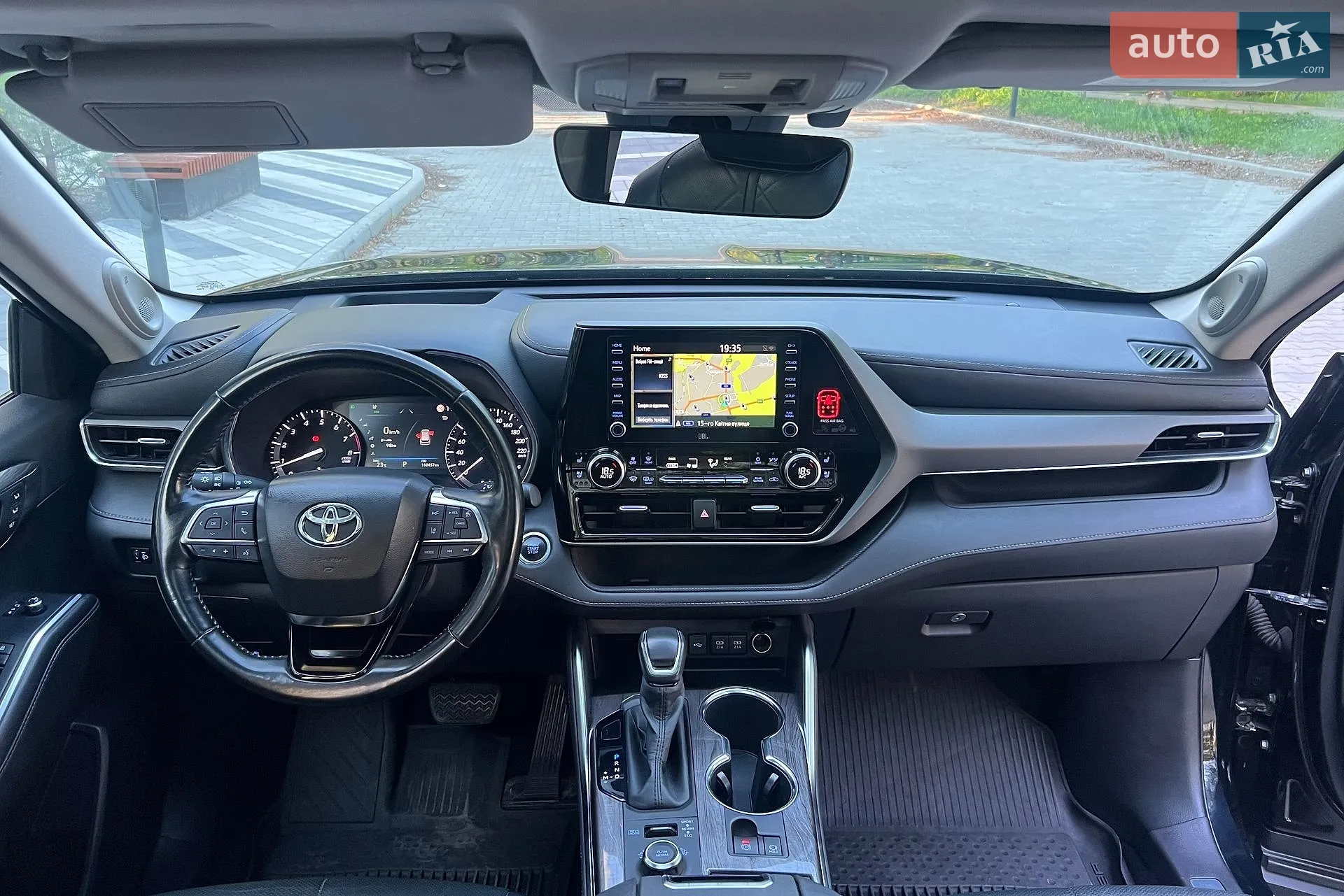 2020 Toyota Highlander - мініатюра 21