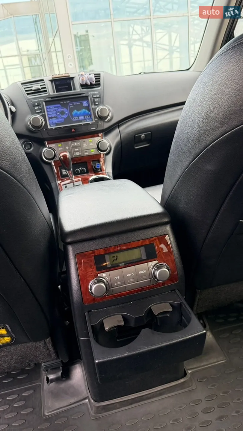 2012 Toyota Highlander - мініатюра 3