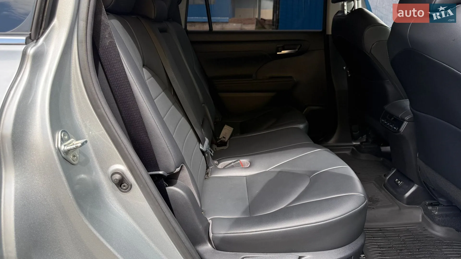 2020 Toyota Highlander - мініатюра 11