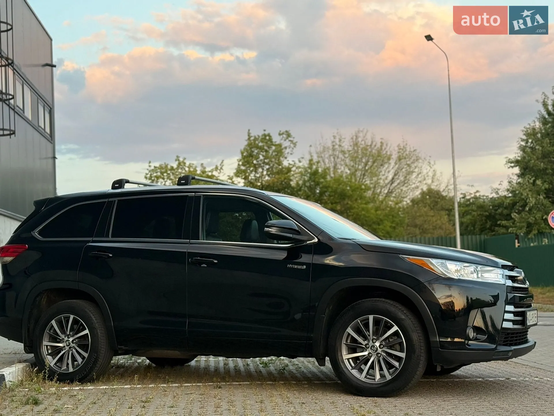 2017 Toyota Highlander - мініатюра 3