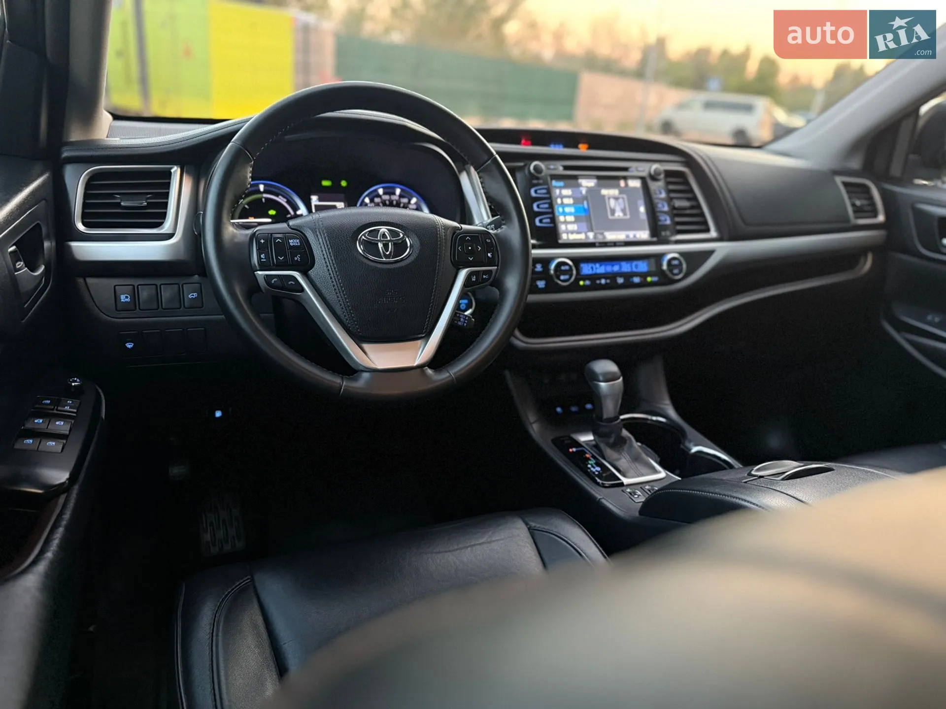 2017 Toyota Highlander - мініатюра 30