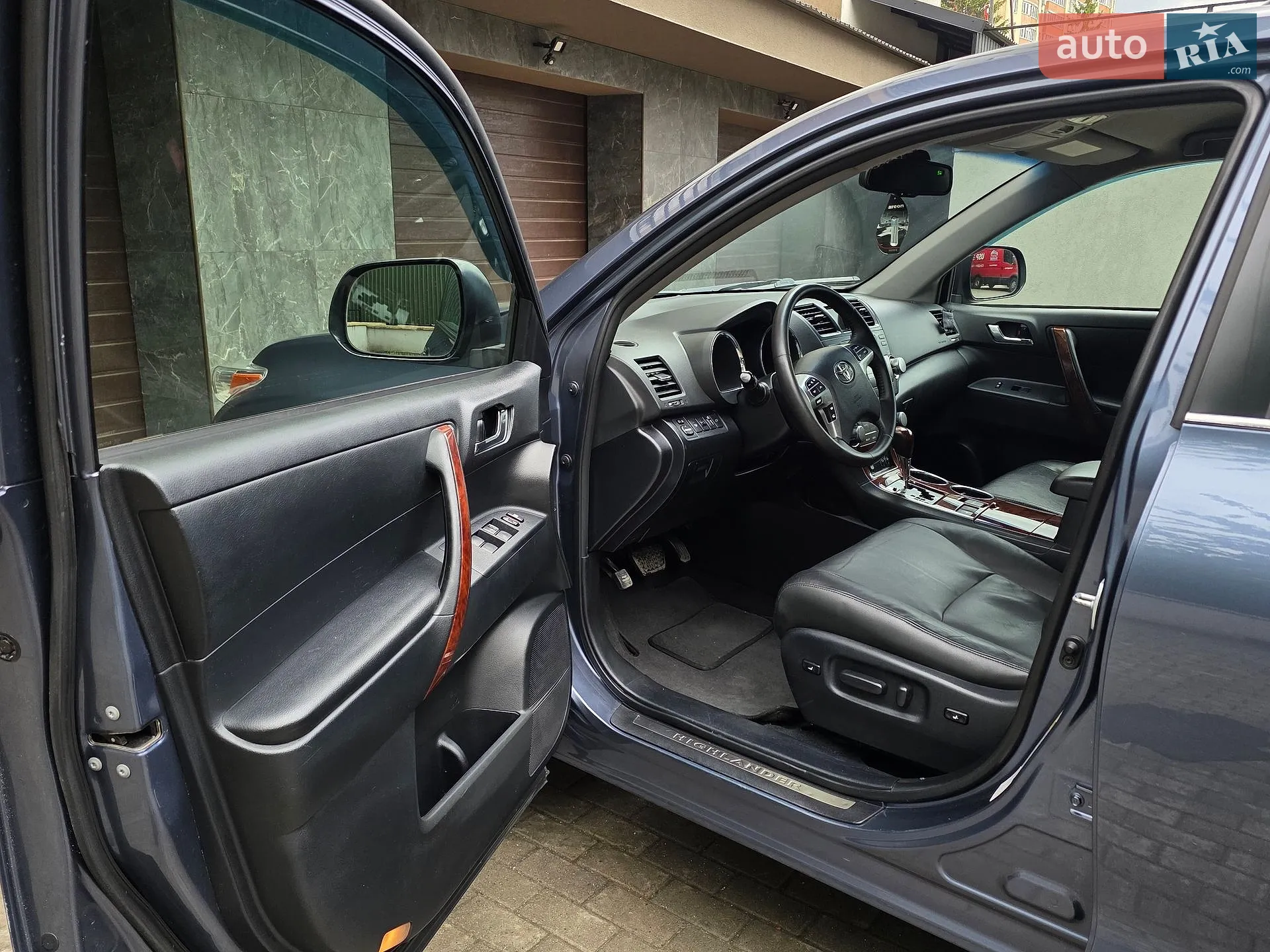 2011 Toyota Highlander - мініатюра 22