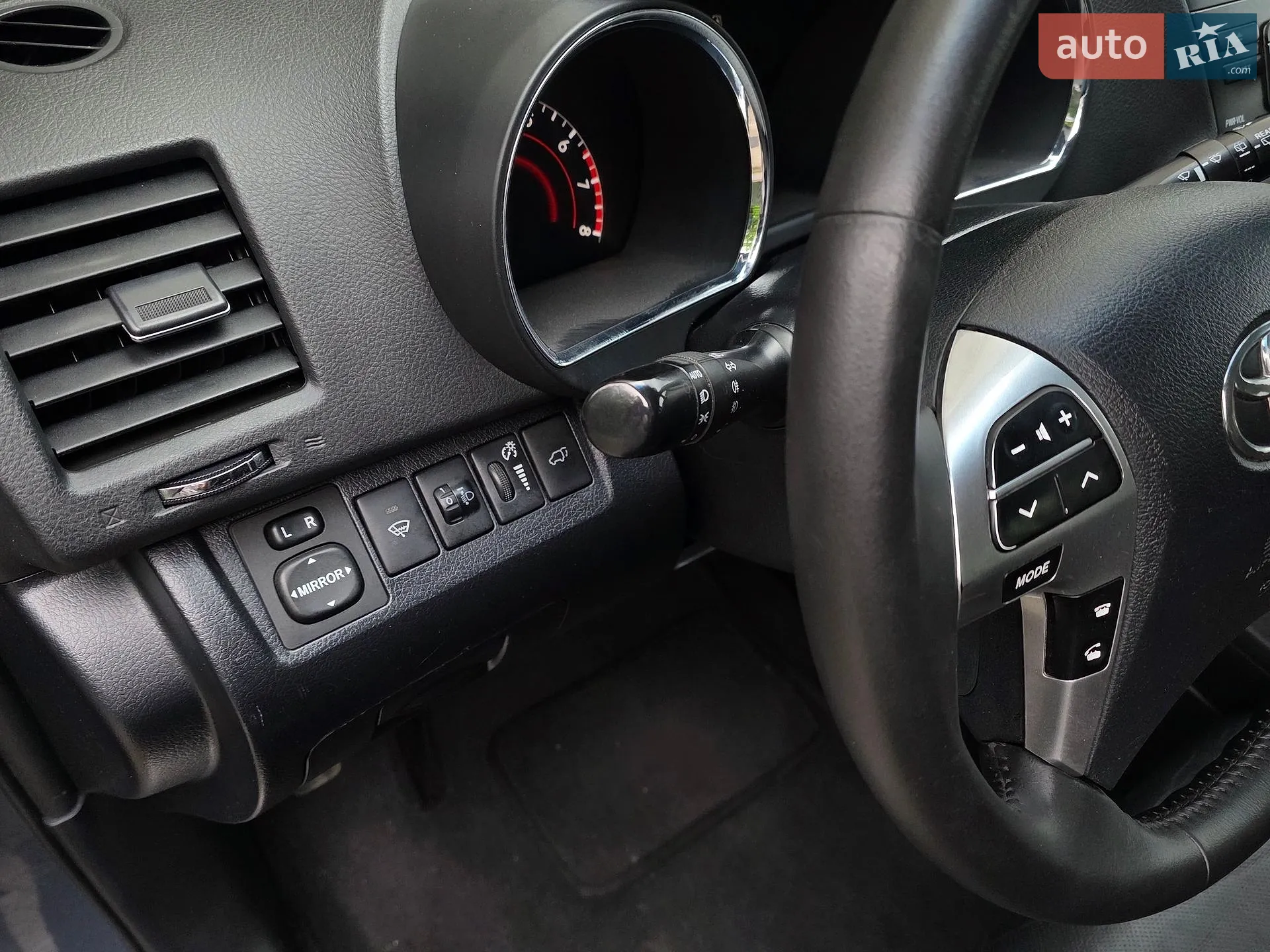 2011 Toyota Highlander - мініатюра 28