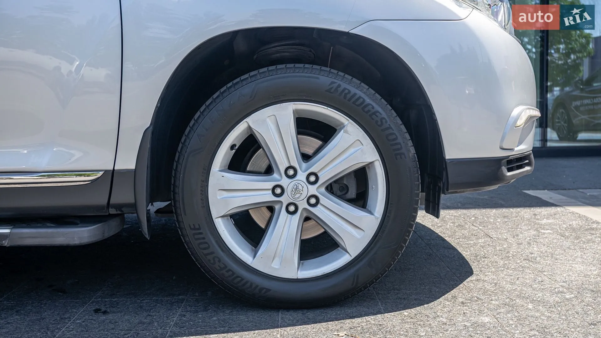 2013 Toyota Highlander - мініатюра 18