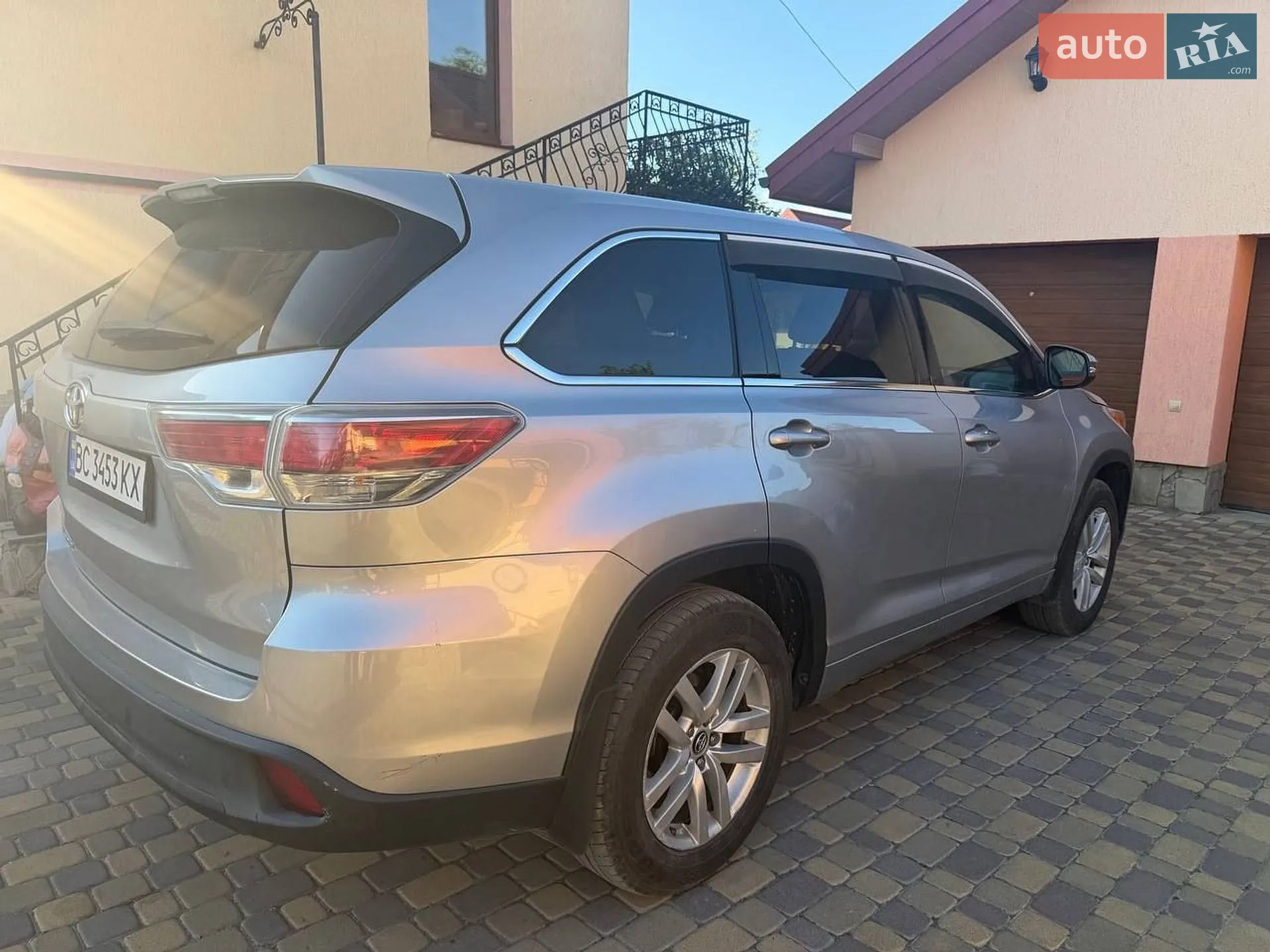 2016 Toyota Highlander - мініатюра 4