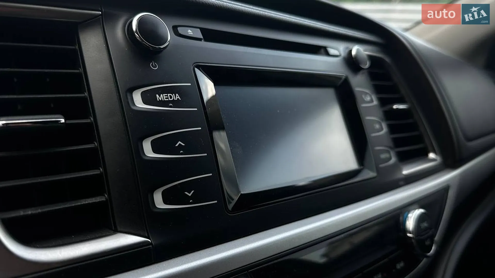 2016 Toyota Highlander - мініатюра 16