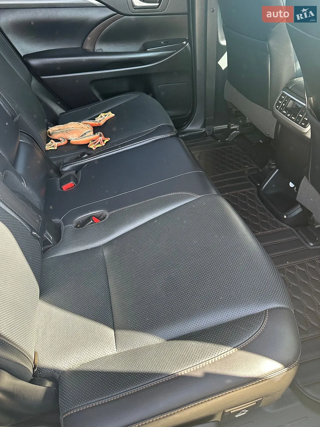 2019 Toyota Highlander - мініатюра 7