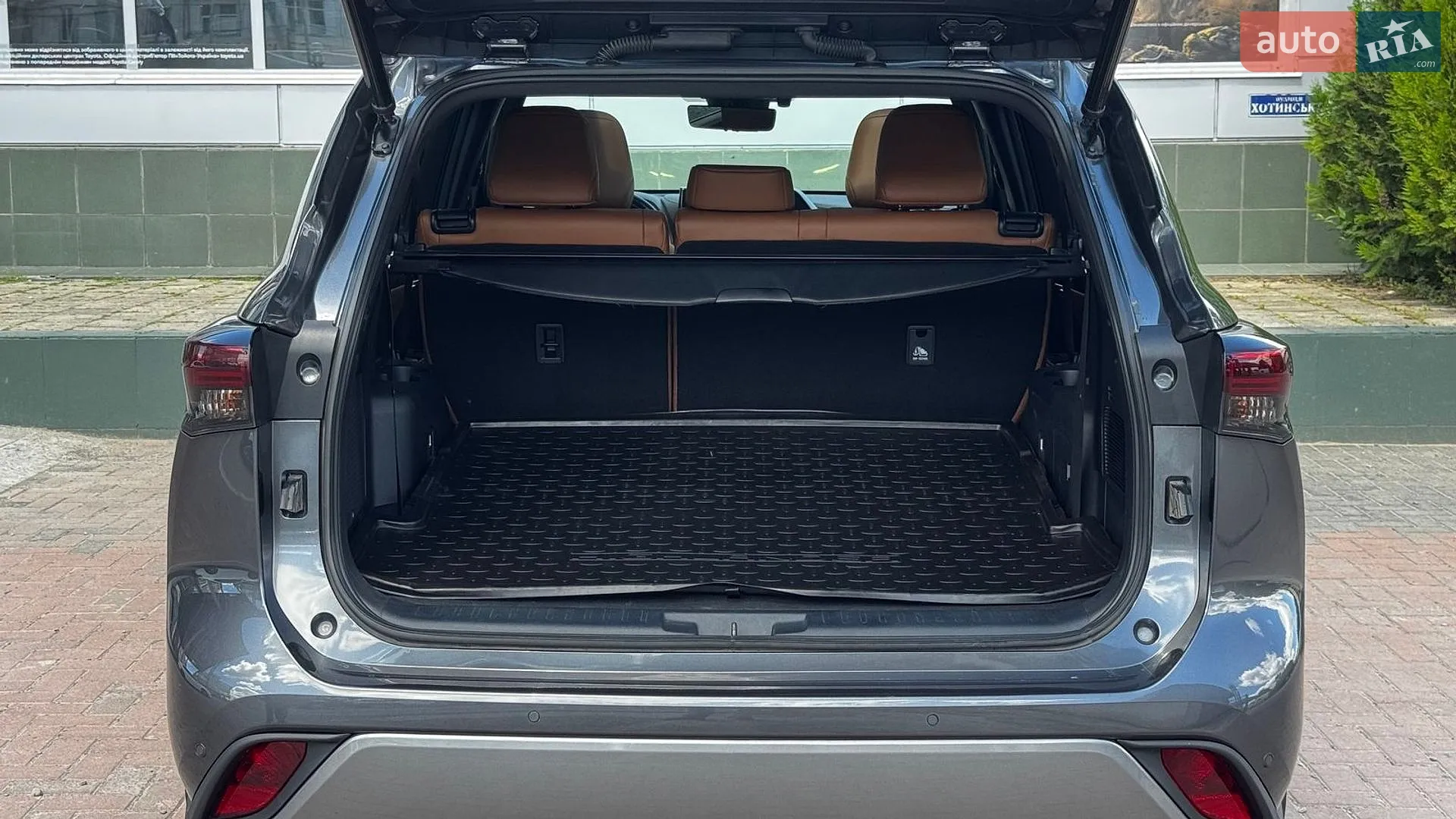 2023 Toyota Highlander - мініатюра 8
