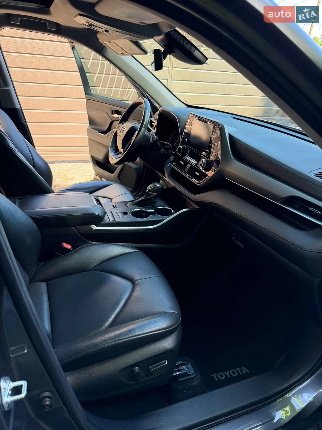 2022 Toyota Highlander - мініатюра 15