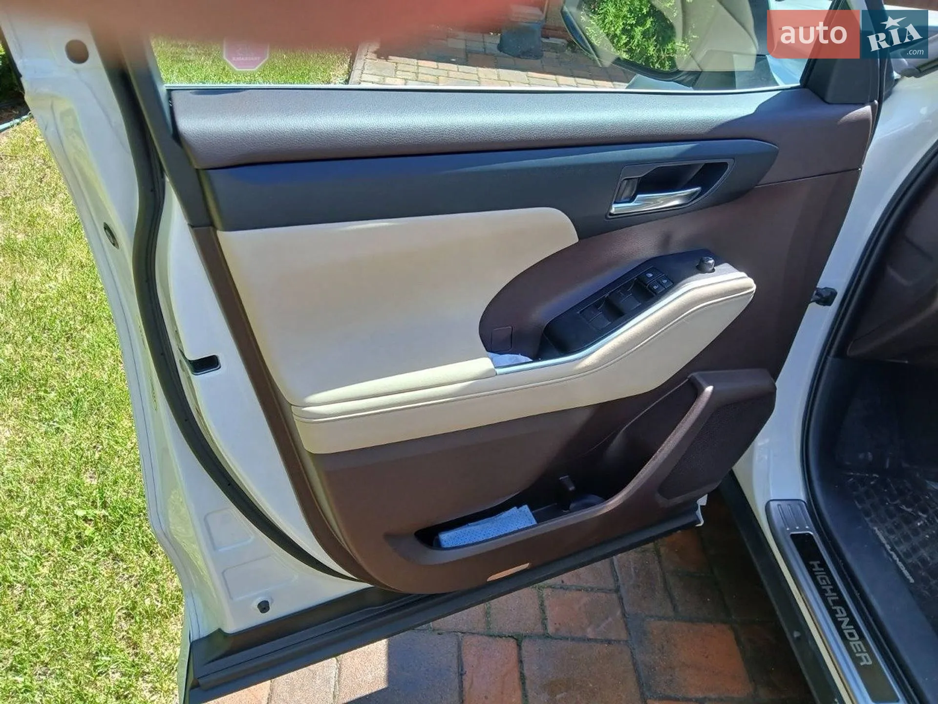 2021 Toyota Highlander - мініатюра 14