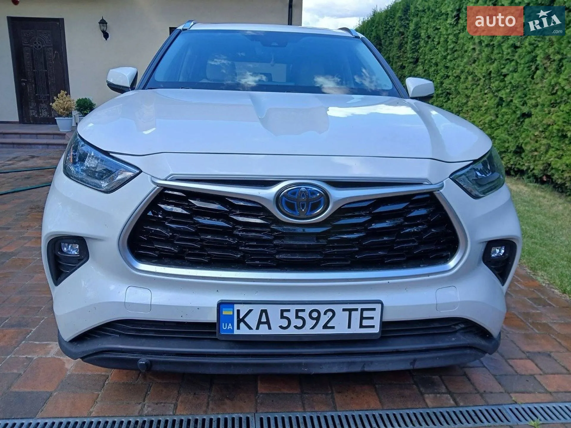 2021 Toyota Highlander - мініатюра 2
