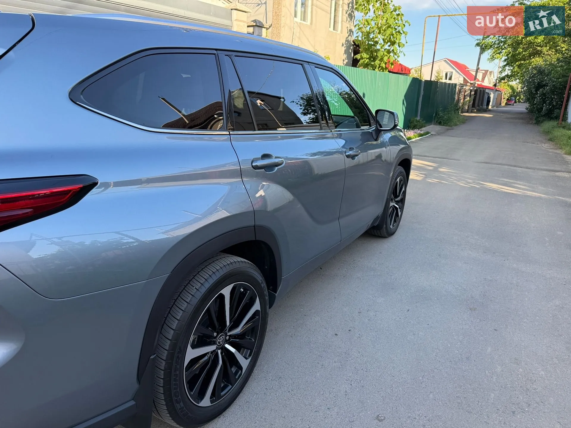 2022 Toyota Highlander - мініатюра 2