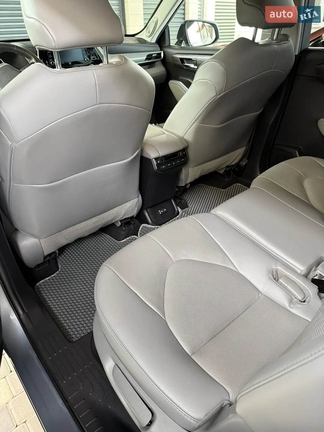 2022 Toyota Highlander - мініатюра 15