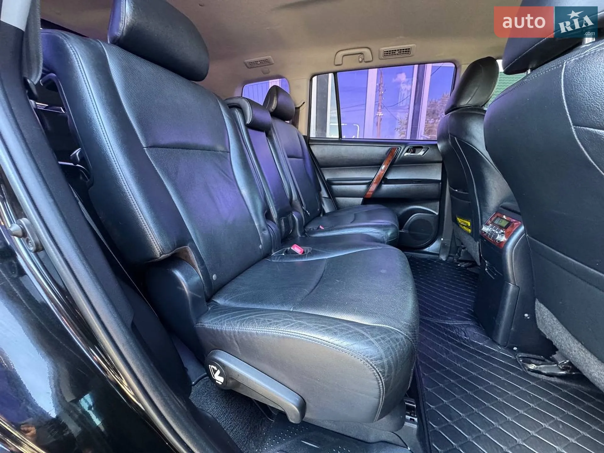 2010 Toyota Highlander - мініатюра 32
