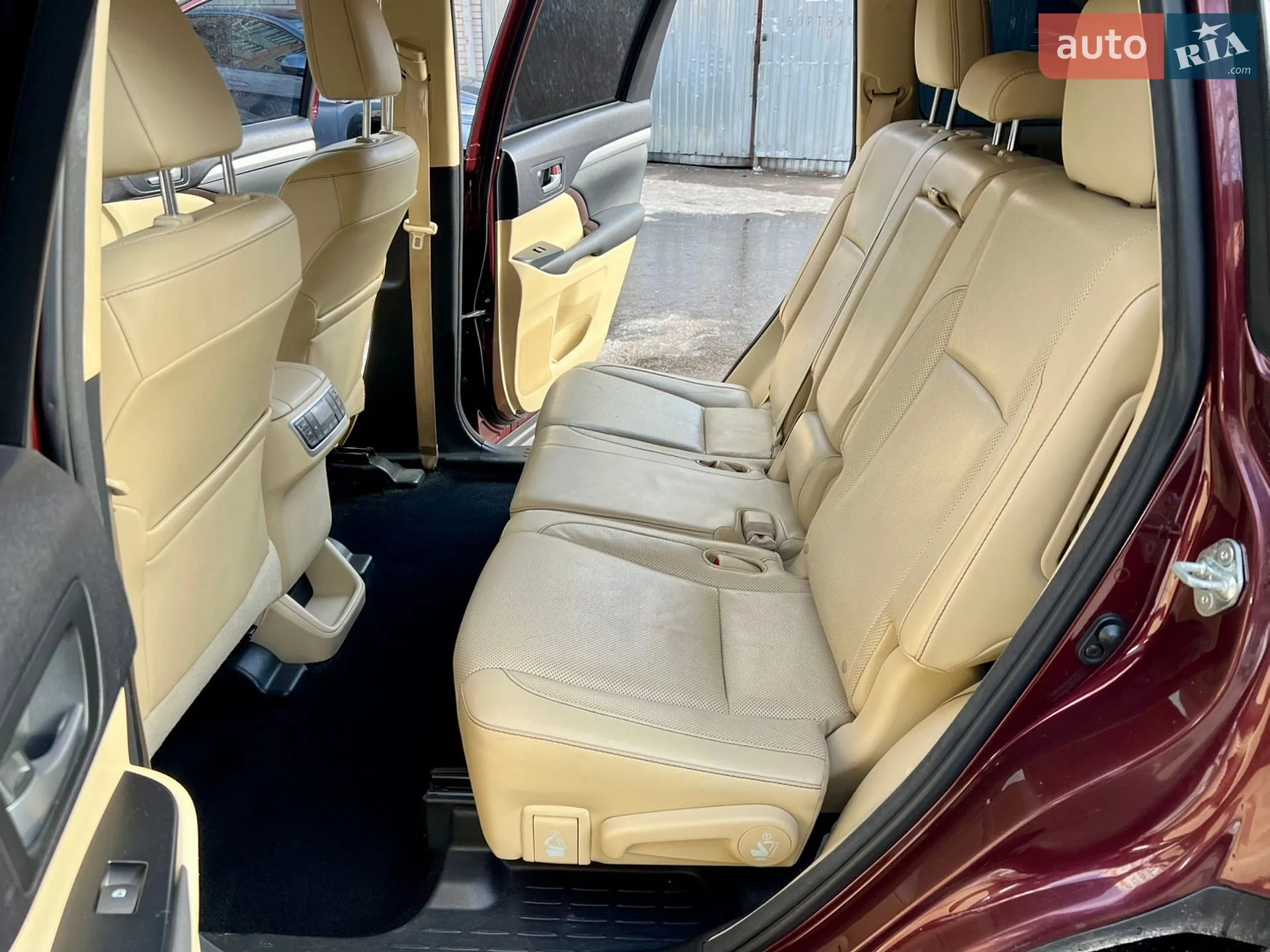 2014 Toyota Highlander - мініатюра 8