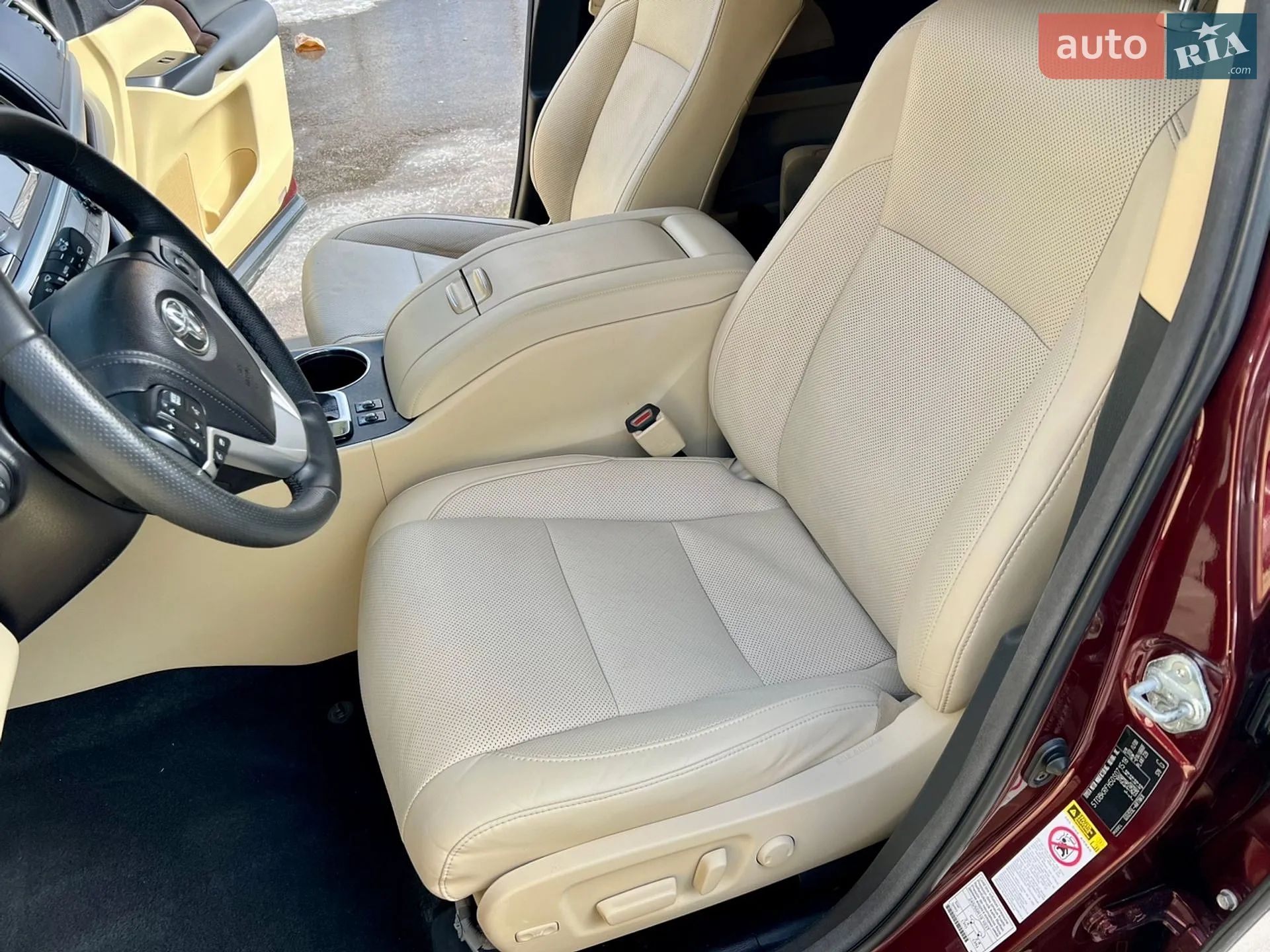 2014 Toyota Highlander - мініатюра 17