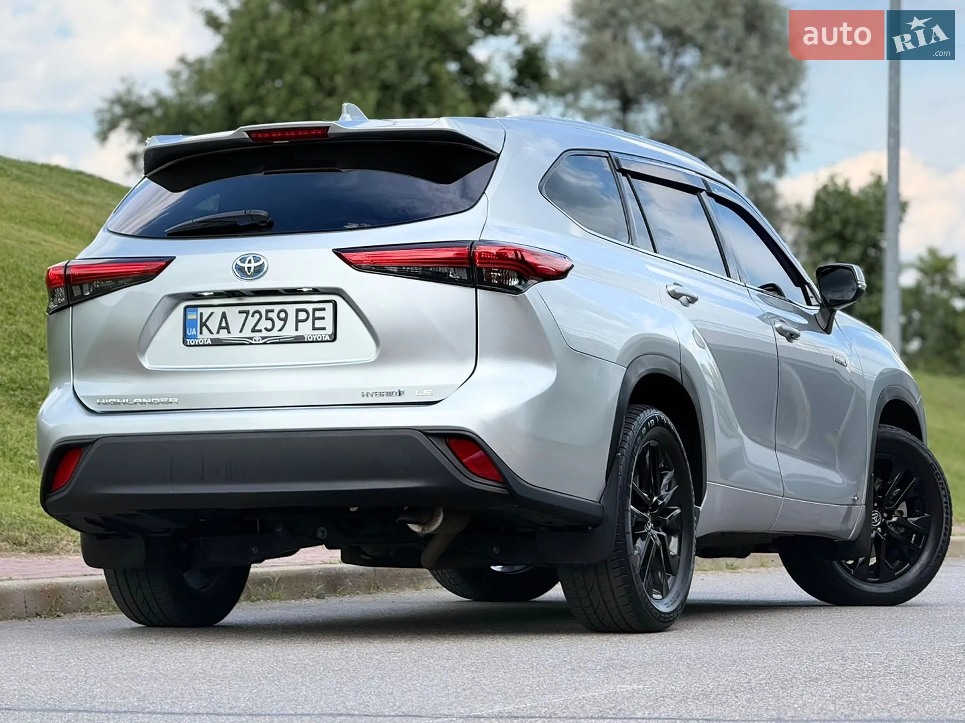 2021 Toyota Highlander - мініатюра 8