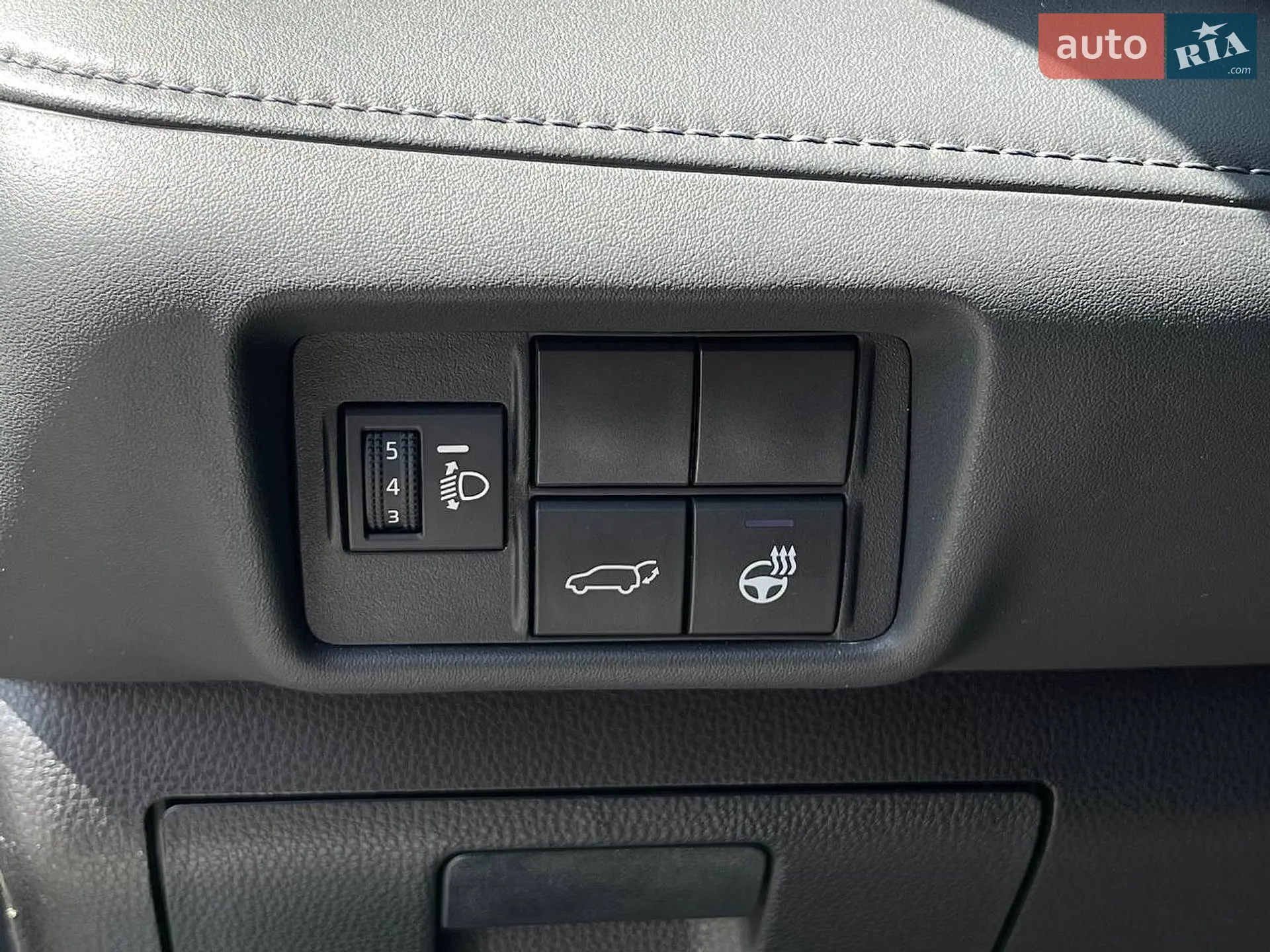 2020 Toyota Highlander - мініатюра 27