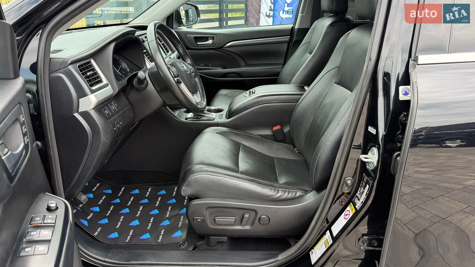 2018 Toyota Highlander - мініатюра 21