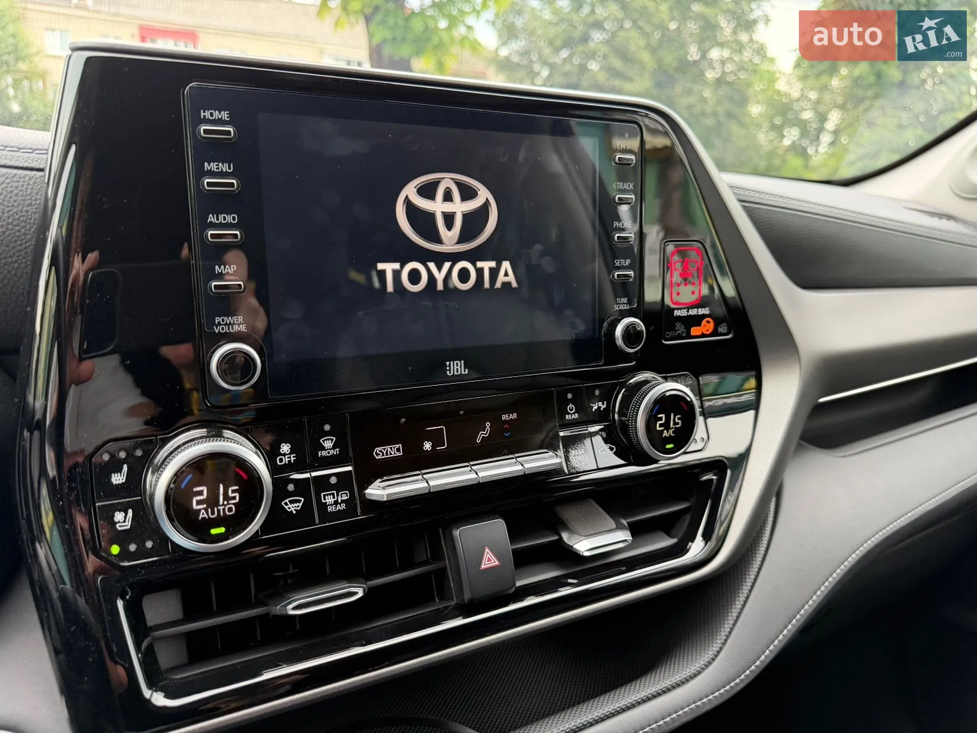 2020 Toyota Highlander - мініатюра 23