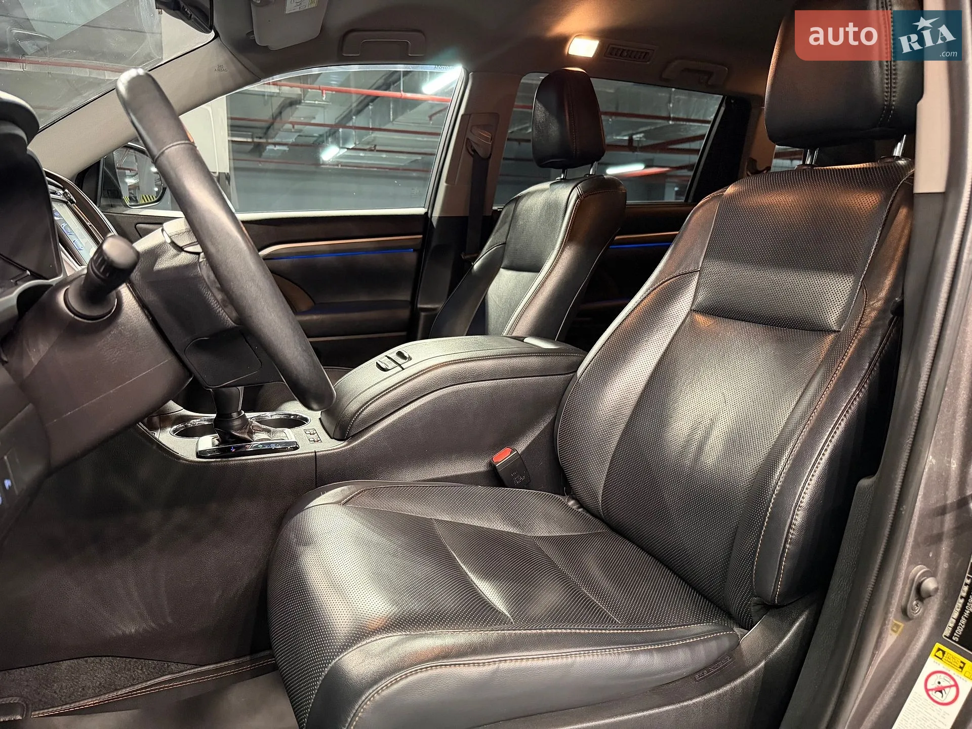 2019 Toyota Highlander - мініатюра 18