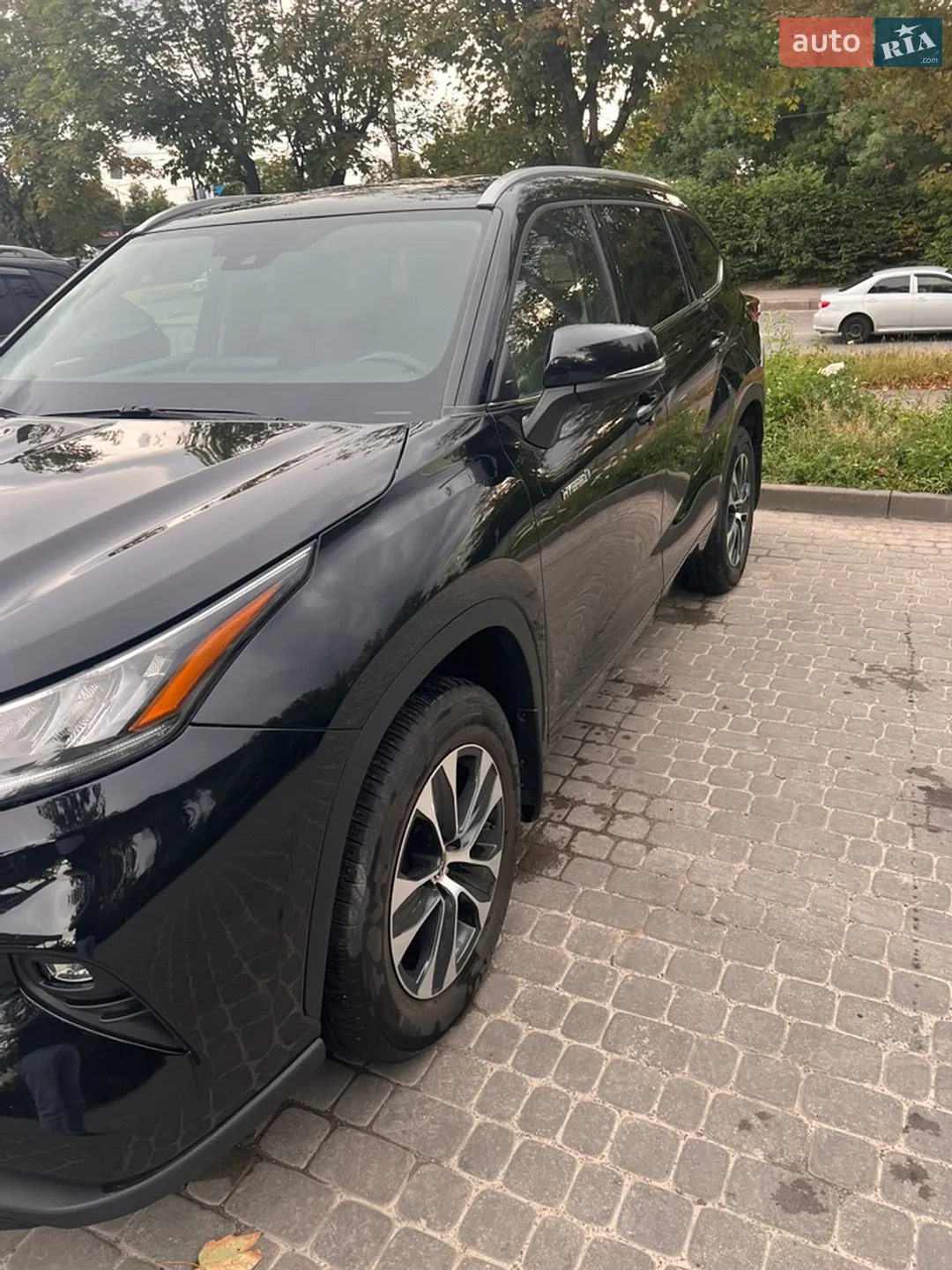 2021 Toyota Highlander - мініатюра 2
