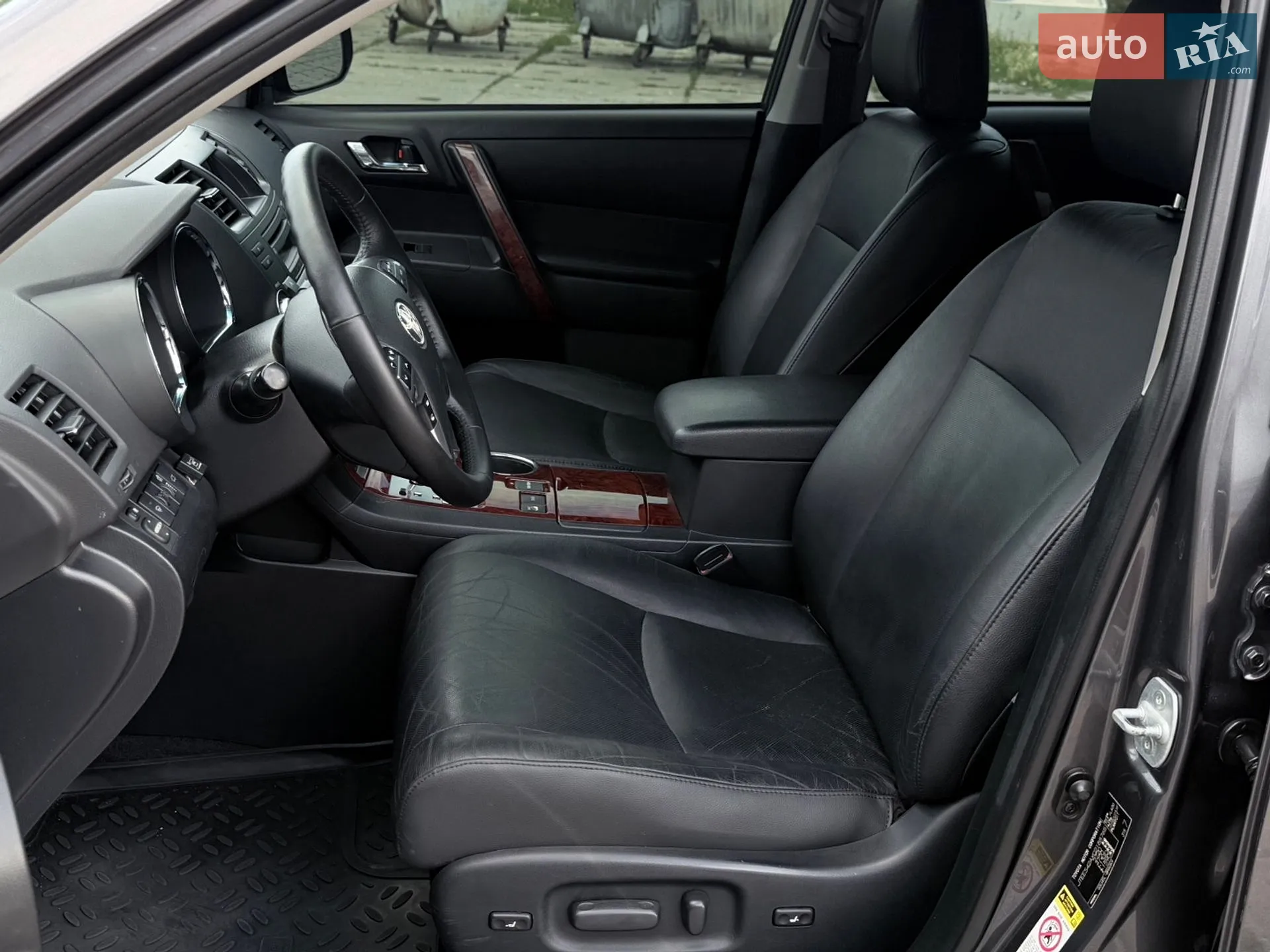 Toyota Highlander 2011 VIN JTEES42AX02188765 фото оголошення 29 з 54